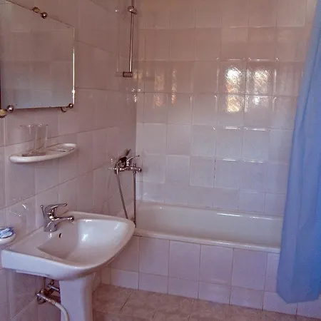 Hotel Family Feniks Tsjepelare